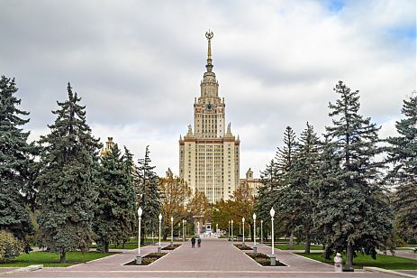 Реконструкция освещения  на Университетской площади МГУ им. М.В. Ломоносова