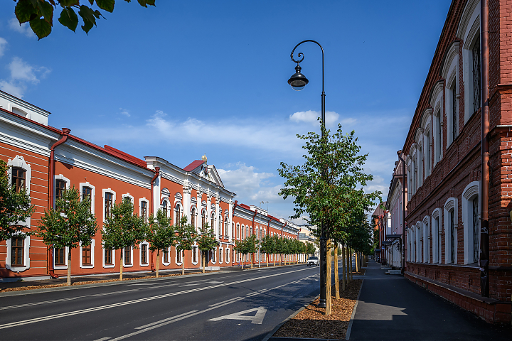 Реконструкция освещения улиц Карла Маркса, Чернышевского и Театральной, Казань